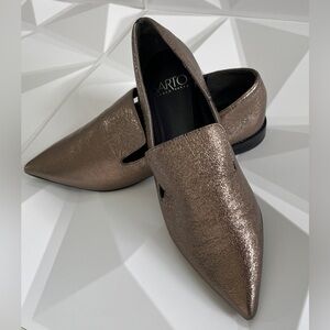 Franco Sarto Bronze Metallic Loafer
Flats Leather Women’s Size:6